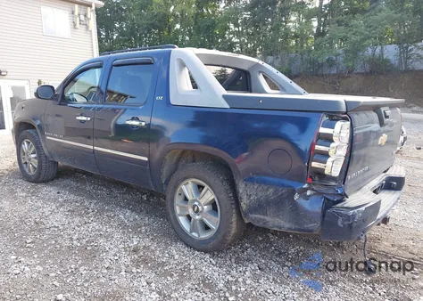 2009 Chevrolet Avalanche 1500 Ltz from USA, damaged, VIN 3GNFK32089G229223